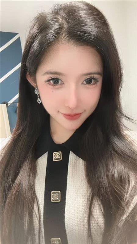 【已验证】成都可SM零零后新加坡留学生 反差女 服务天花板