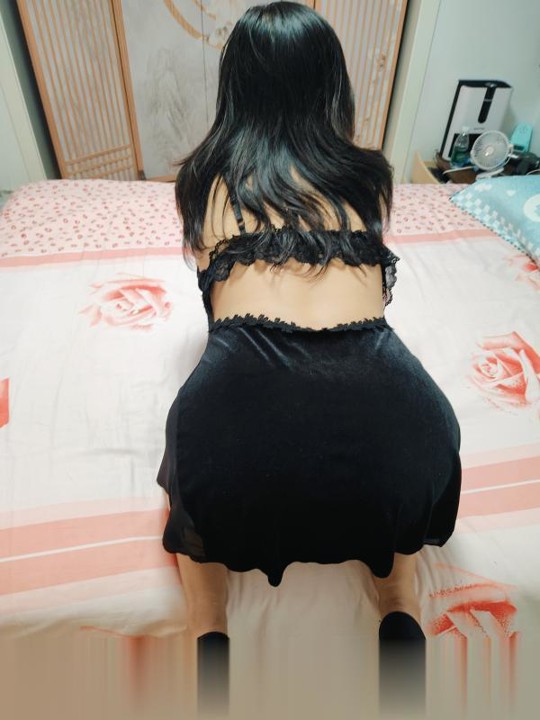 性感肥B熟女老师