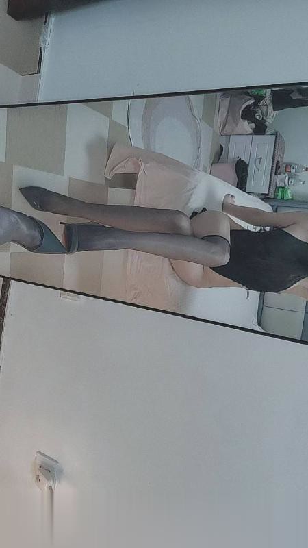 微瘦型大长腿老师