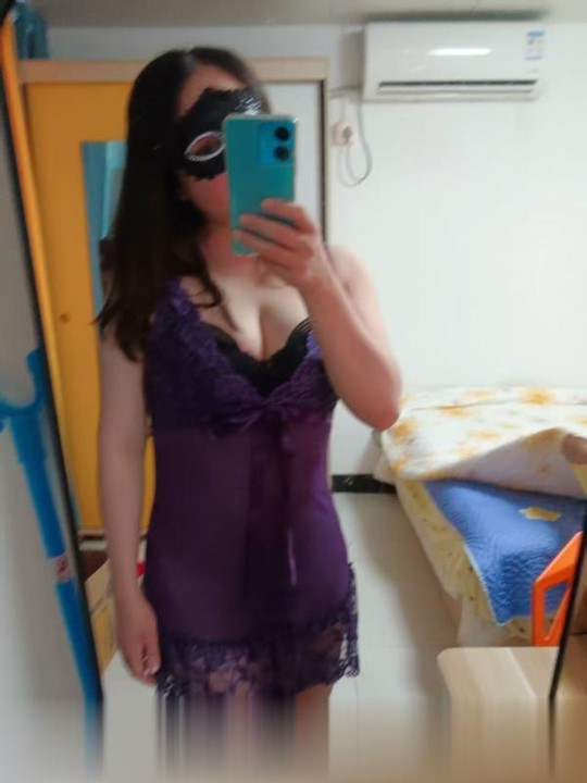 制服诱惑骚小静