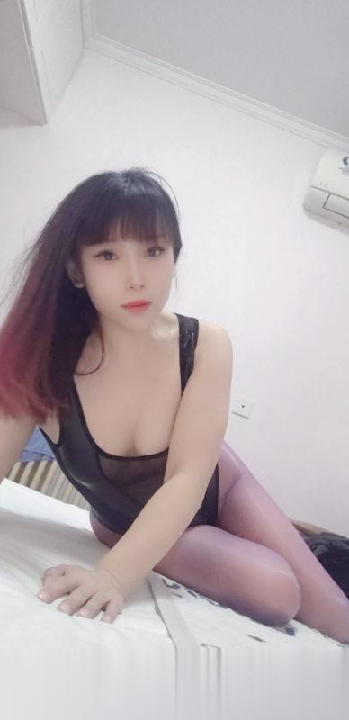 紫韵娇小少妇