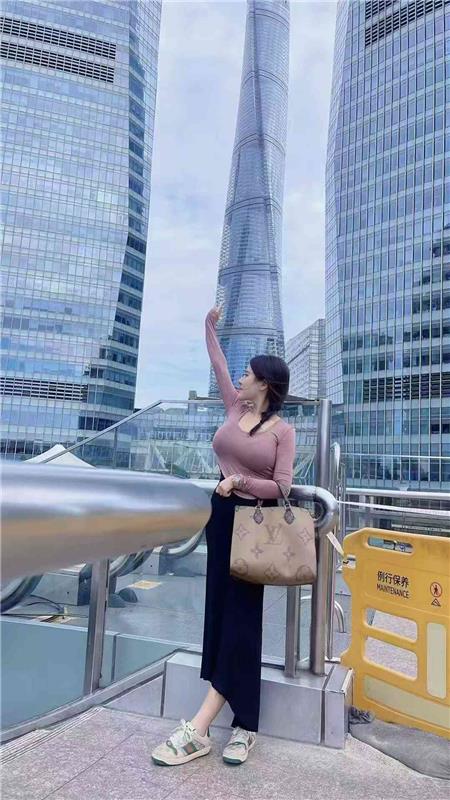 江苏路长宁居家八宝粥