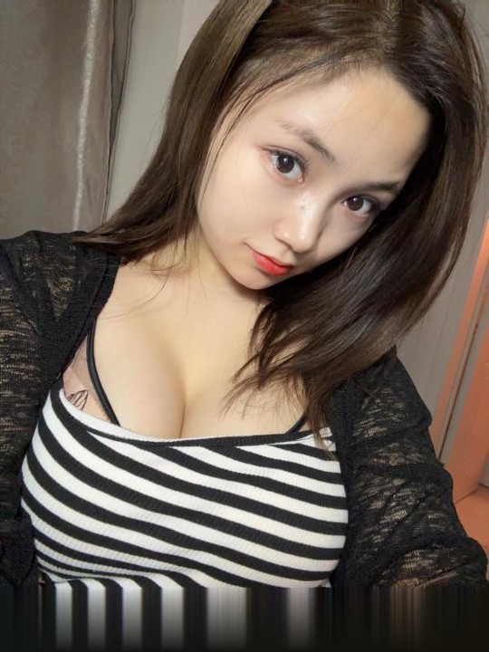 新吴区大奶甜妹雅雅