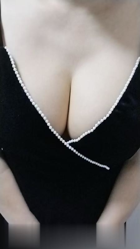 河北区黑丝大奶