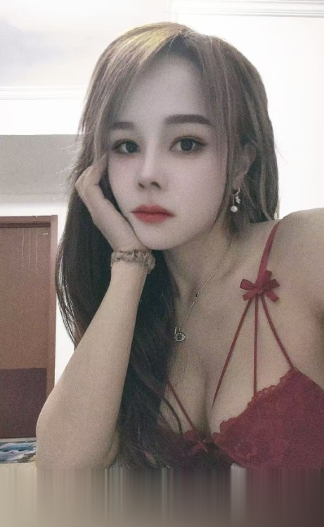 桥北霸道深喉小骚妹