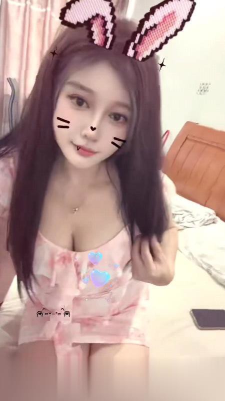 丰乳肥臀细腰少妇