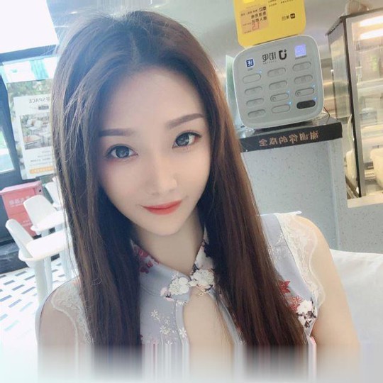 厦门高颜长腿美女老师