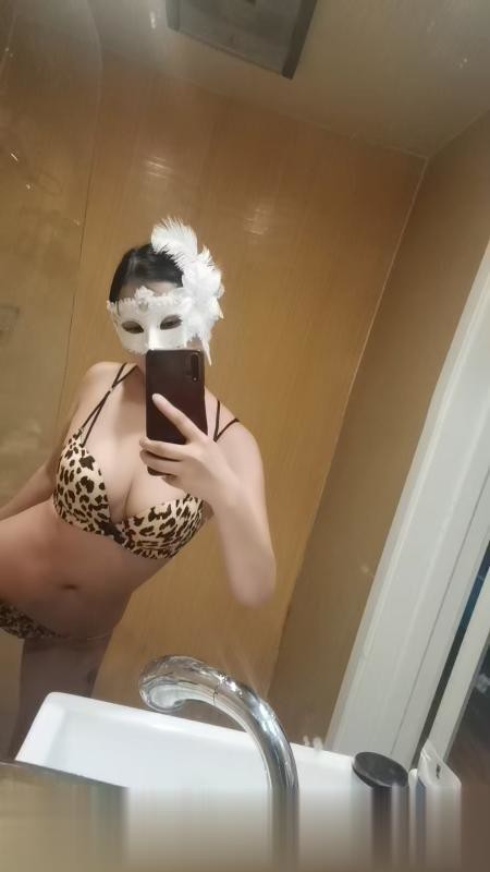 百家湖欲女菲菲