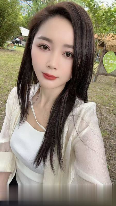 龙岗杏儿制服随意选