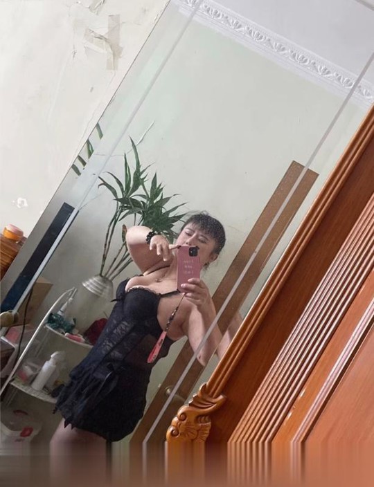 上海徐家汇大奶熟女