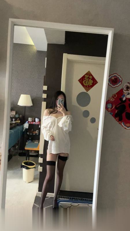 黑丝性感长腿御姐