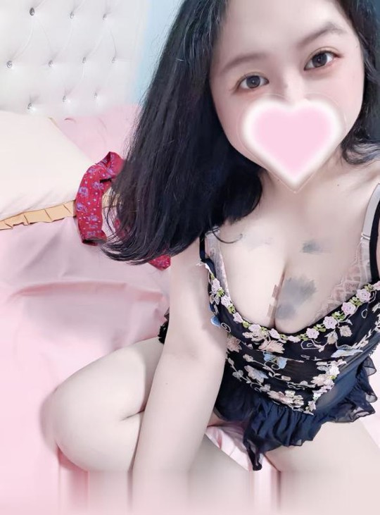 闵行圆润爱笑的小姐姐