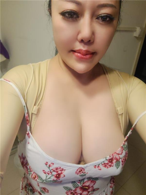 风骚性感小姨妈