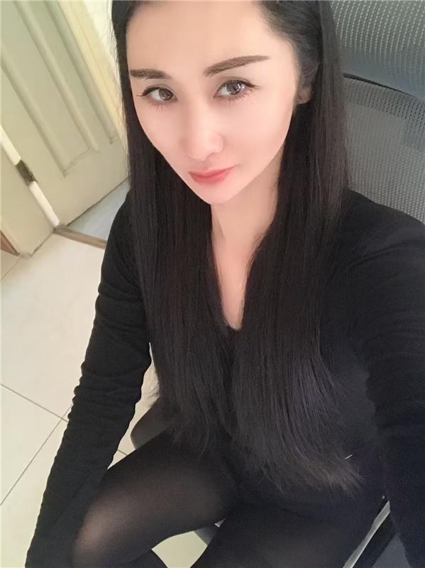 角门西御姐小姐姐