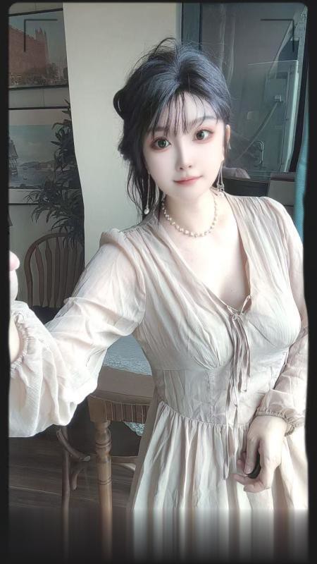 微胖温柔小姐姐