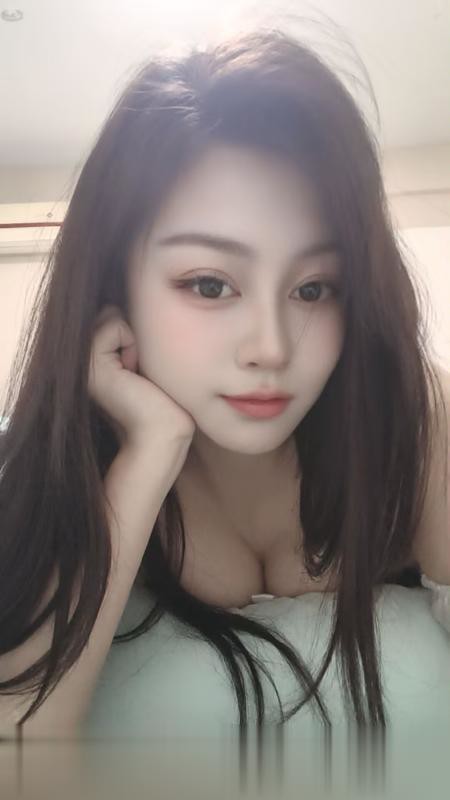 秦淮大胸小姐姐