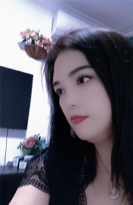 验证巨乳肥臀少妇