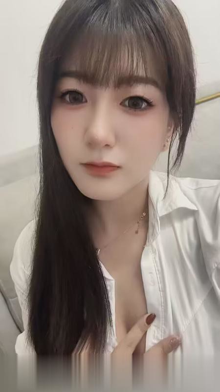 高挑小姐姐莹莹