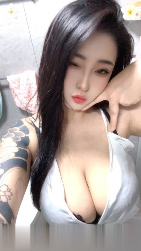 瑶海天然大胸辣辣