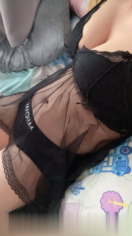 海珠大奶舌吻老师