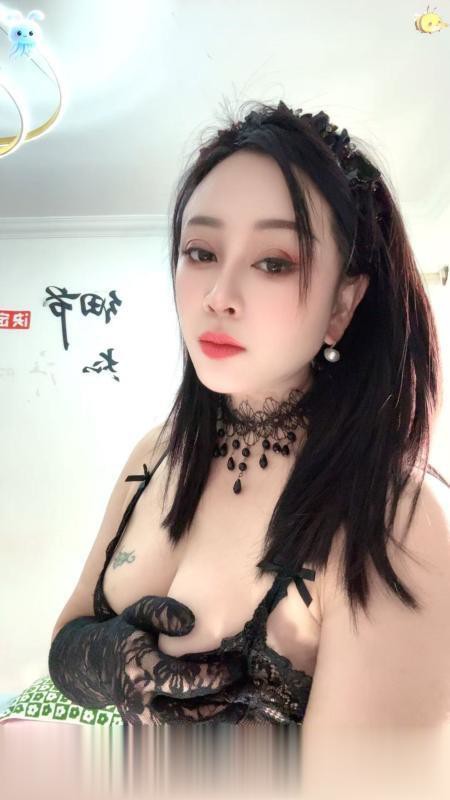 成寿寺桃子大长腿