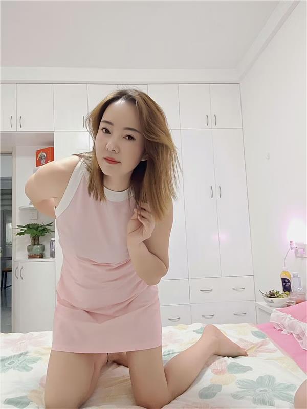 奉贤区气质婼婕