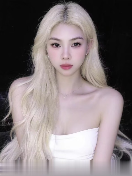 天河苗条妹妹甜甜