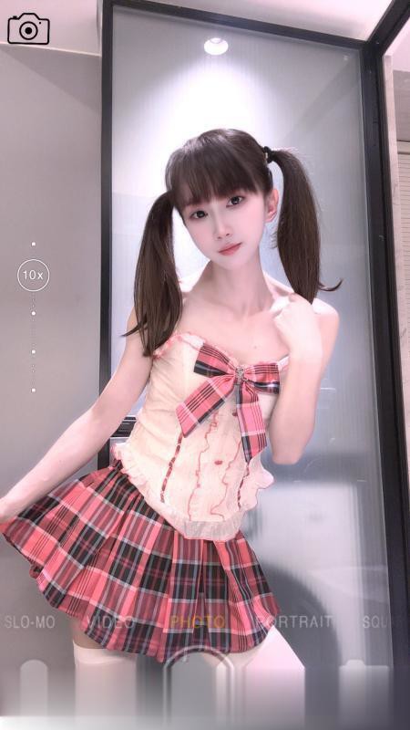 JK双马尾小姐姐