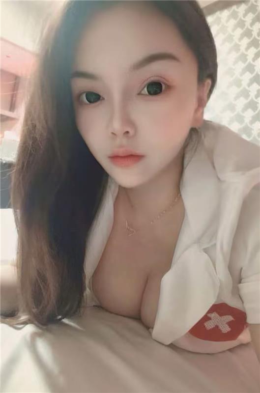 天津南开熙汇广场大胸乖乖女