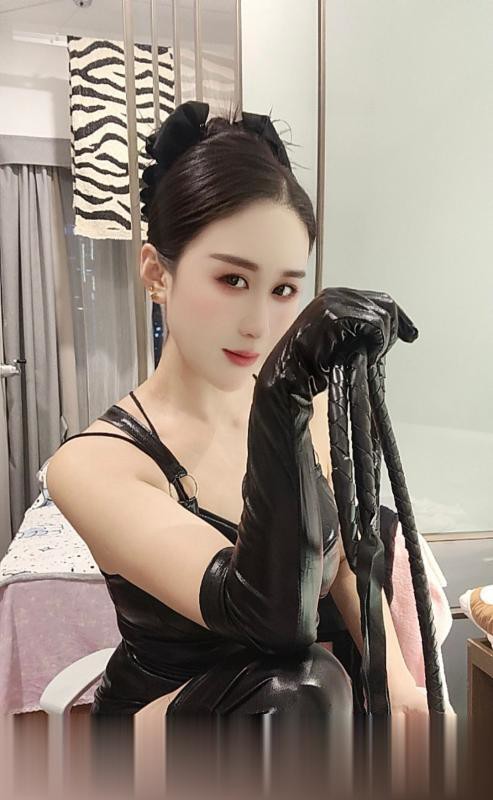 苏州美骚妇sm女王