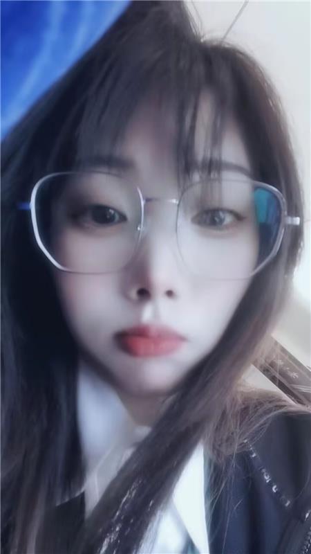 无锡眼镜小姐姐  反差拉满