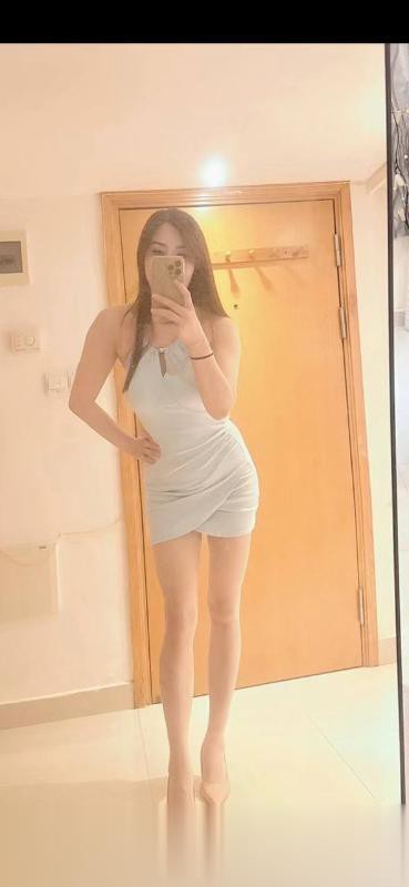 新银座美胸依依