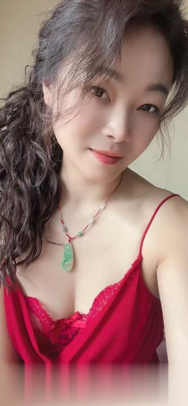 长腿珊珊过年不打烊