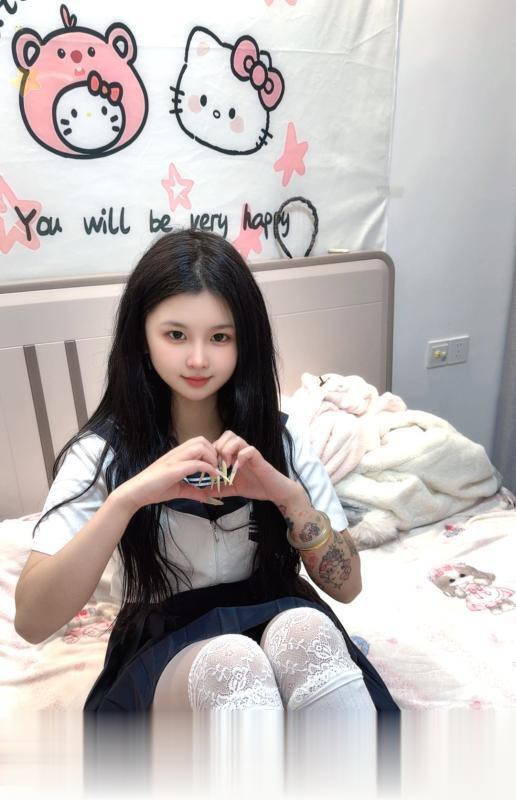 上城性感制服妹子