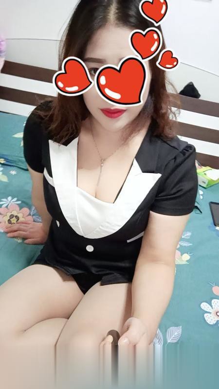 丰满熟女过年不打烊