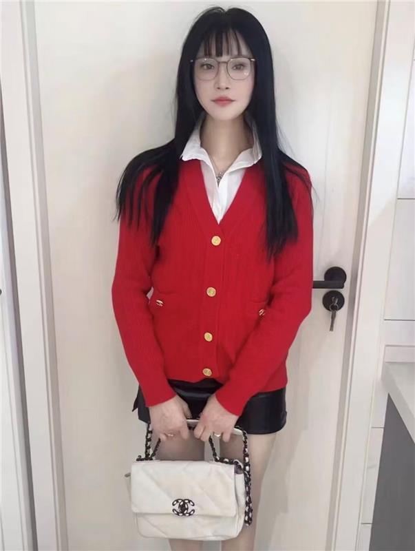 角色扮演不笑场，做事认真不敷衍