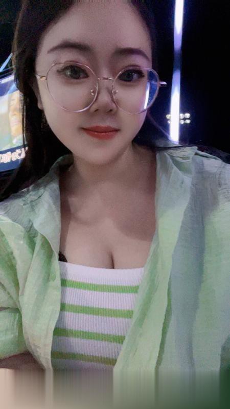 光谷服务系巨无霸琦琦