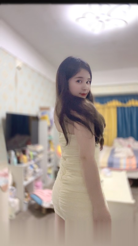 国贸肥臀妩媚女