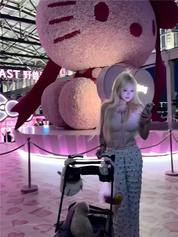 奉贤大专嫩妹子