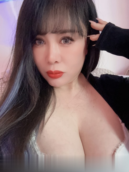 铁西颜值大奶风骚少妇