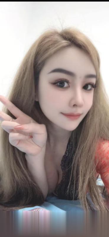 浦东混血儿伊娜