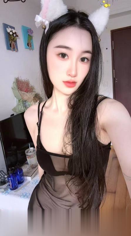 体验舌吻长腿妹子