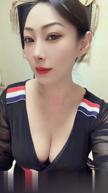 居家服务系骚姐姐