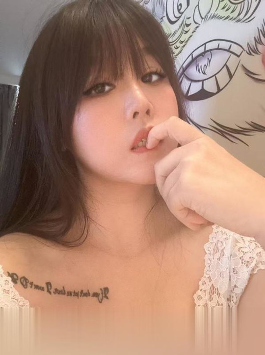 青岛E奶骚妇曦曦