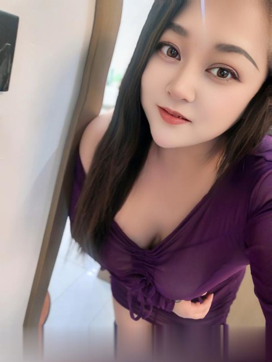 滨江肥乳巨臀骚妇