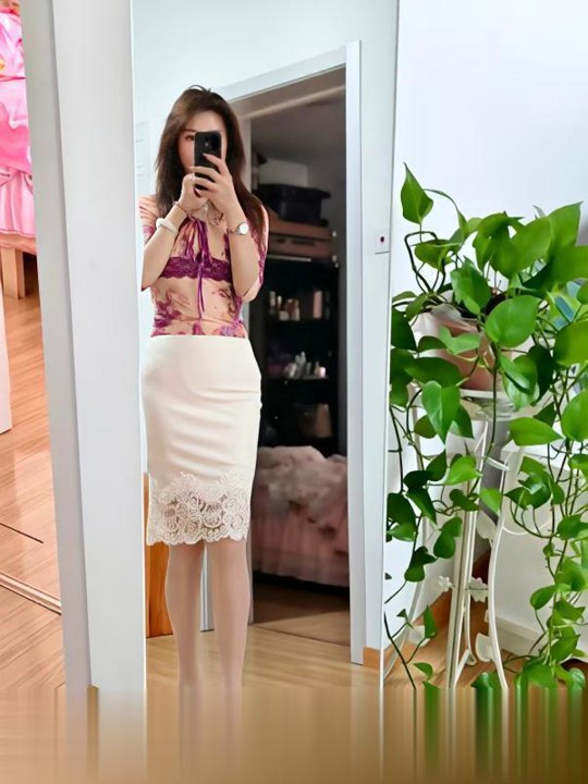 江宁大长腿少妇