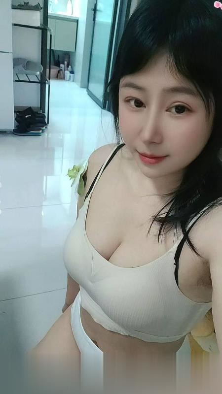 妩媚丰满撩人kouhuo好