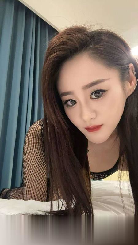 性感骚女..