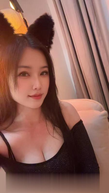 坂田大胸水多晚萤