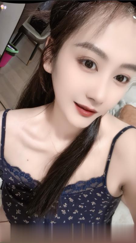 江宁大胸美女